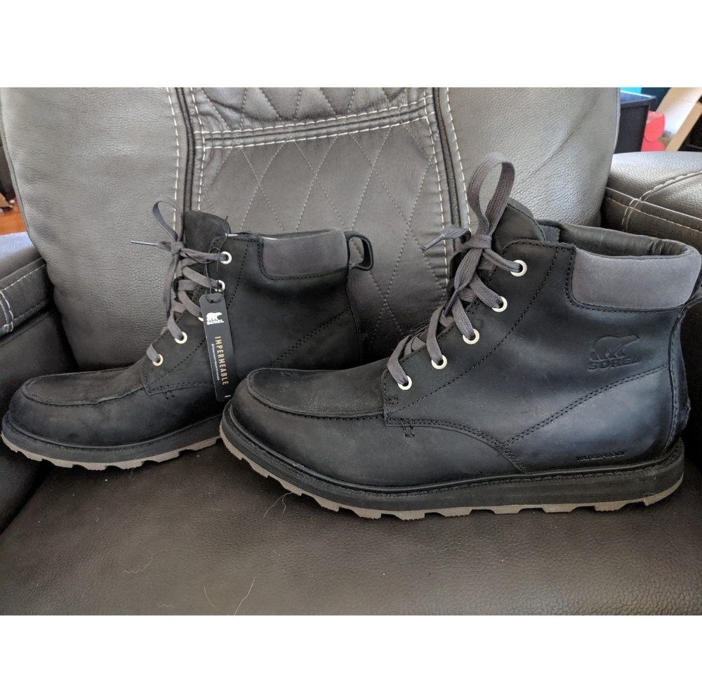Sorel Madison Moc Toe Waterproof